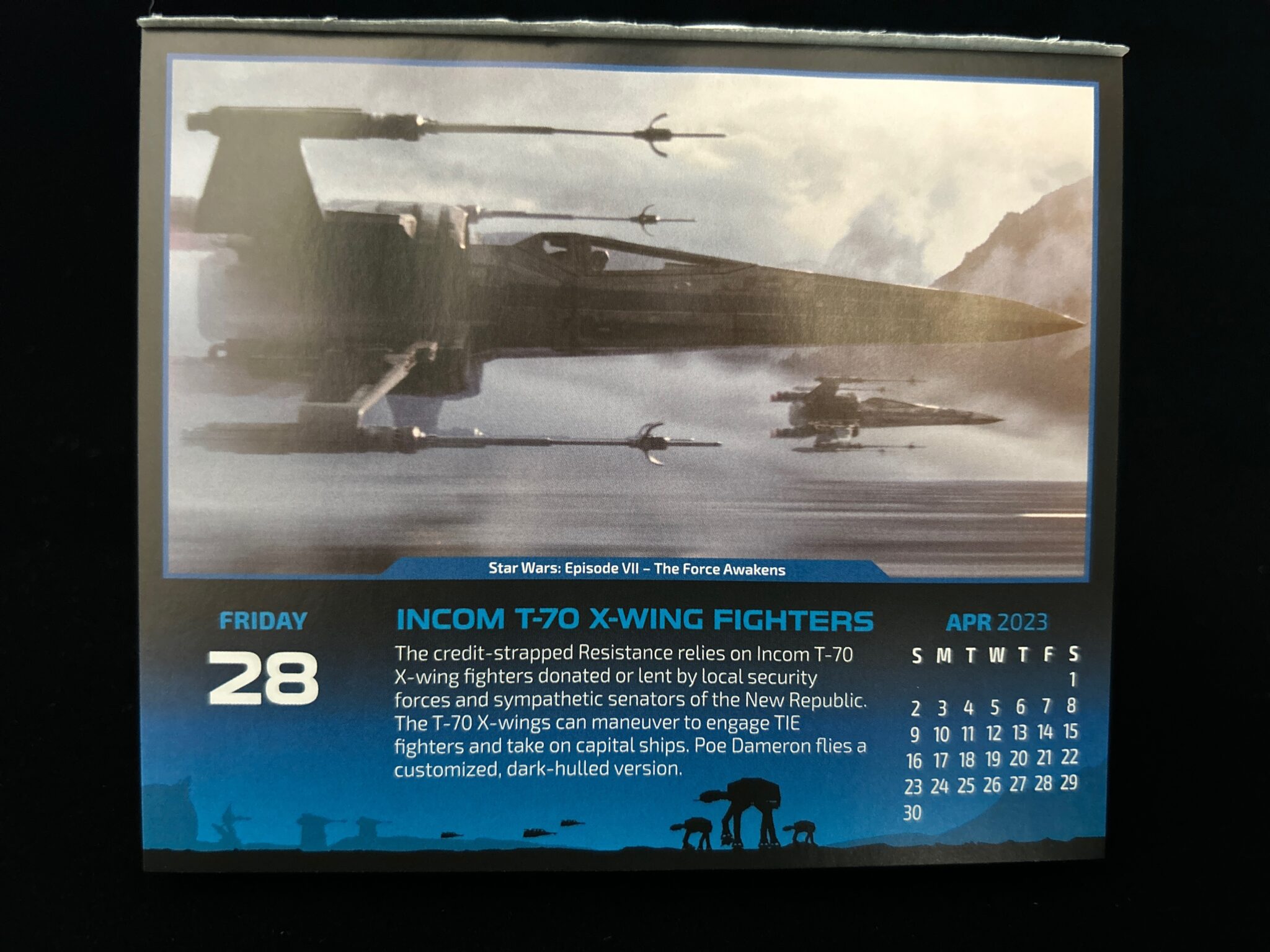 インコム T-70 Xウイング・スターファイター　Calendar 2023-04-28